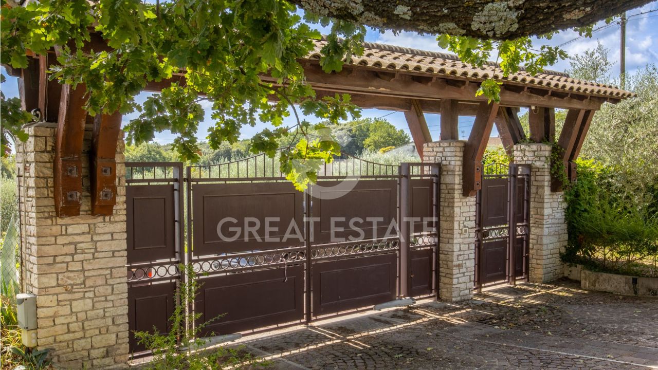 Casa a Amelia, Italia, 279.6 m² - foto 16