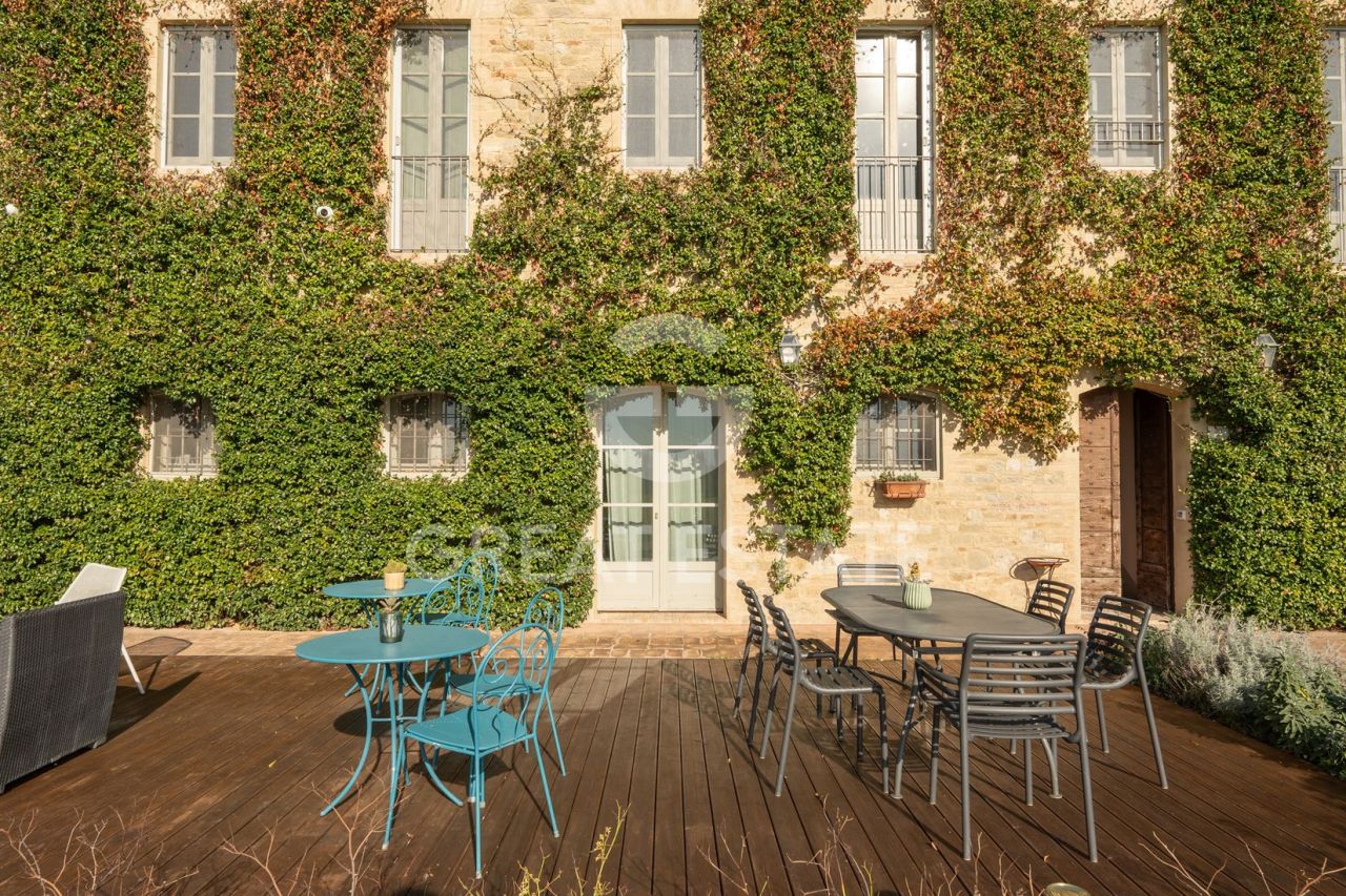 Hotel, albergo Bastia Umbra, Italia, 1 340 m² - foto 17