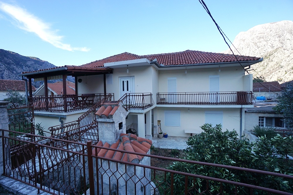 Villa in Kotor, Montenegro, 192 m² - picture 5