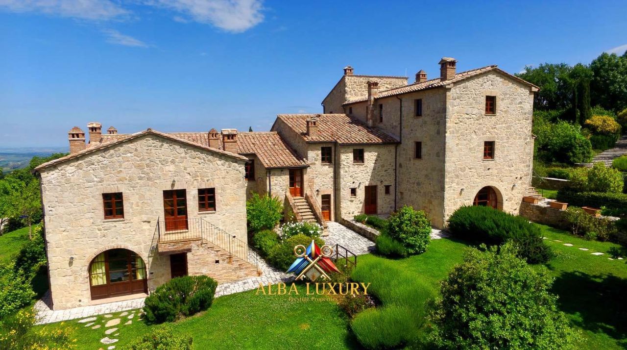 Villa in Sarteano, Italy, 400 m² - picture 2