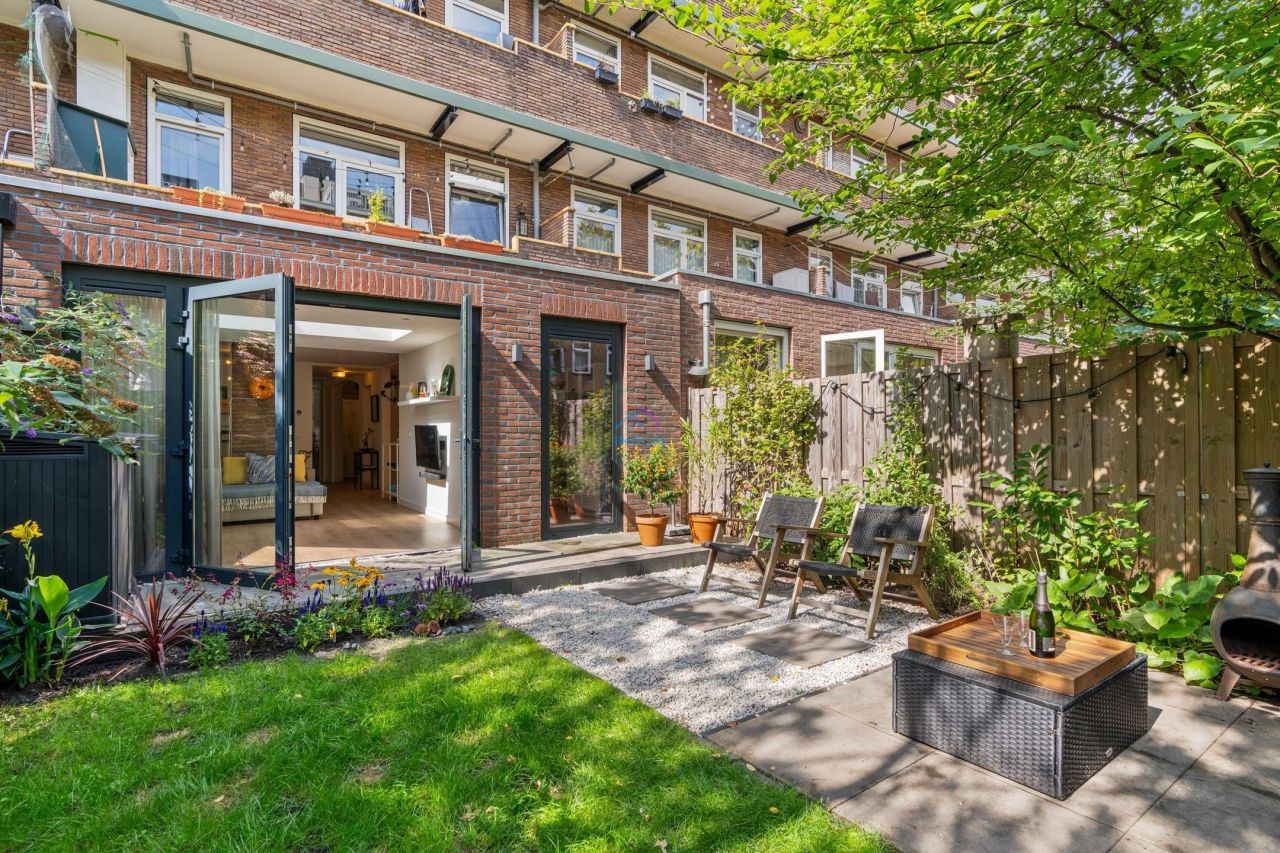 Apartment in Amsterdam, Netherlands, 81 m² - picture 1