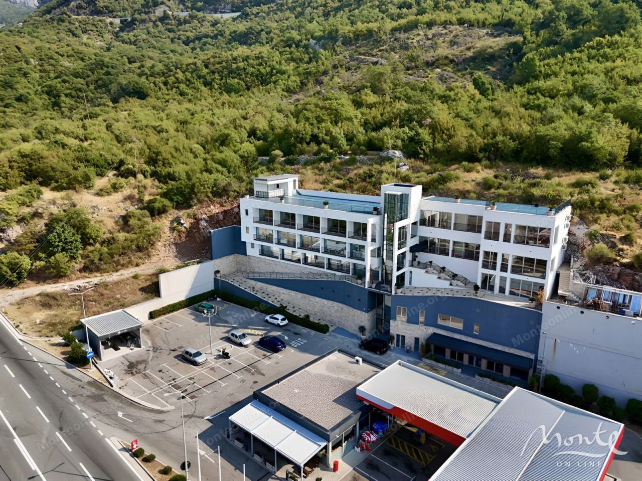 Hotel in Budva, Montenegro, 1 800 m² - Foto 4