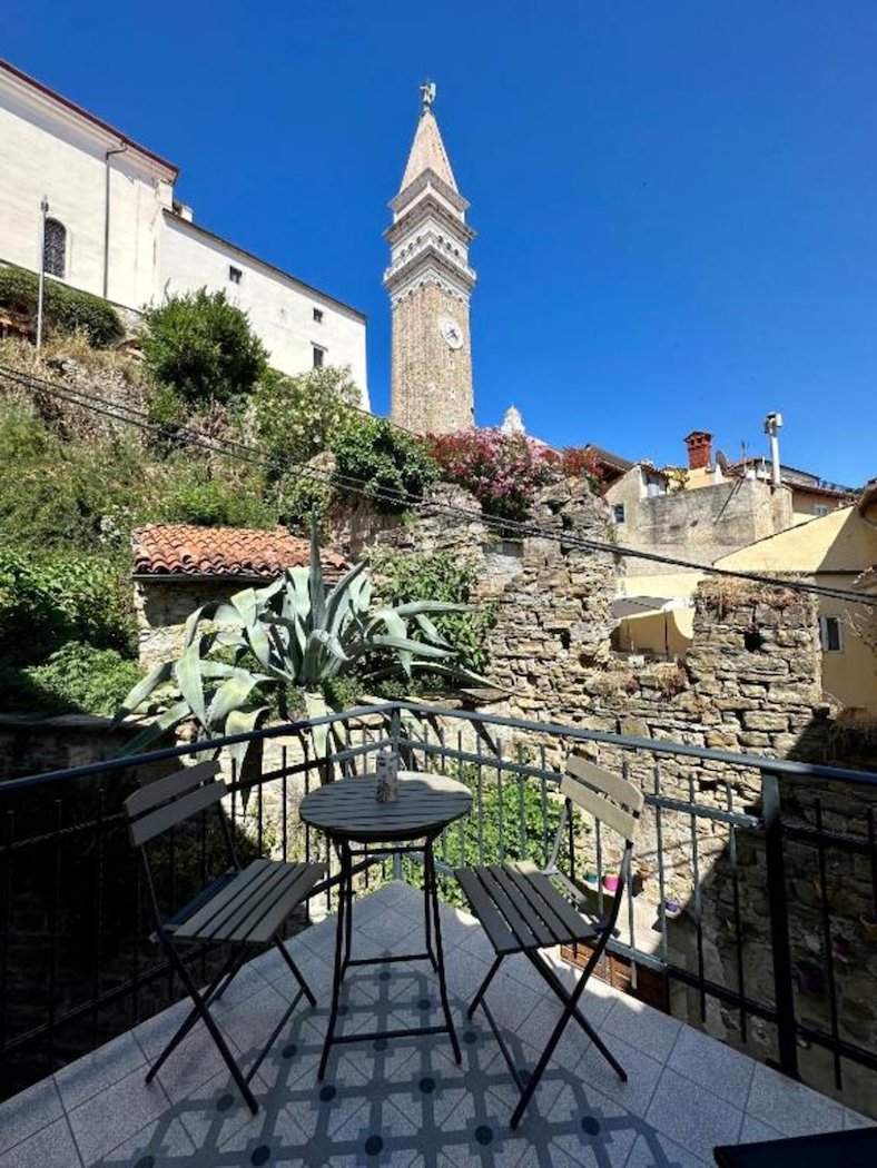 Casa adosada en Piran, Eslovenia, 92 m² - imagen 1