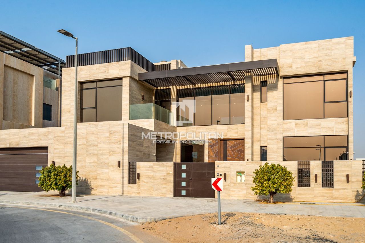 Villa en Dubái, EAU, 915 m² - imagen 1