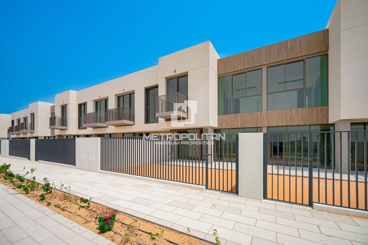 Townhouse a Dubai, EAU, 174 m² - foto 8