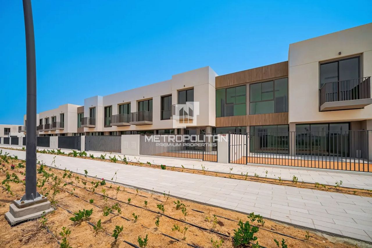 Townhouse a Dubai, EAU, 174 m² - foto 9