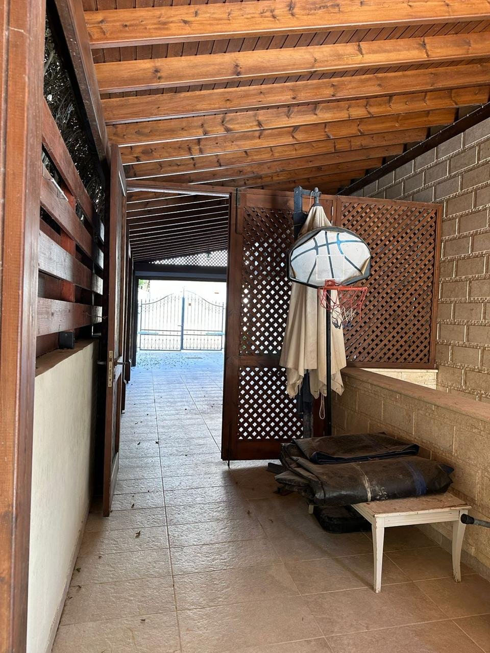 Casa en Germasogeia, Chipre, 311 m² - imagen 3