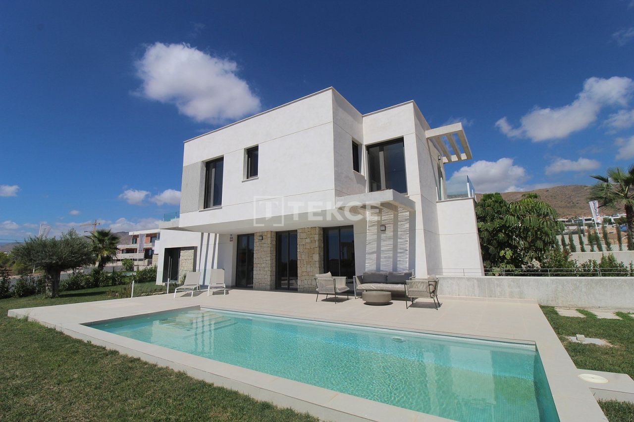 Villa a Finestrat, Spagna, 231 m² - foto 1
