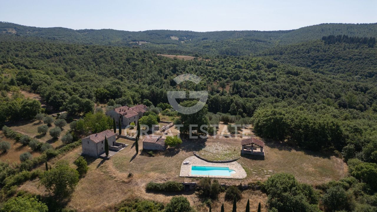 Casa en Montegabbione, Italia, 505.95 m² - imagen 5