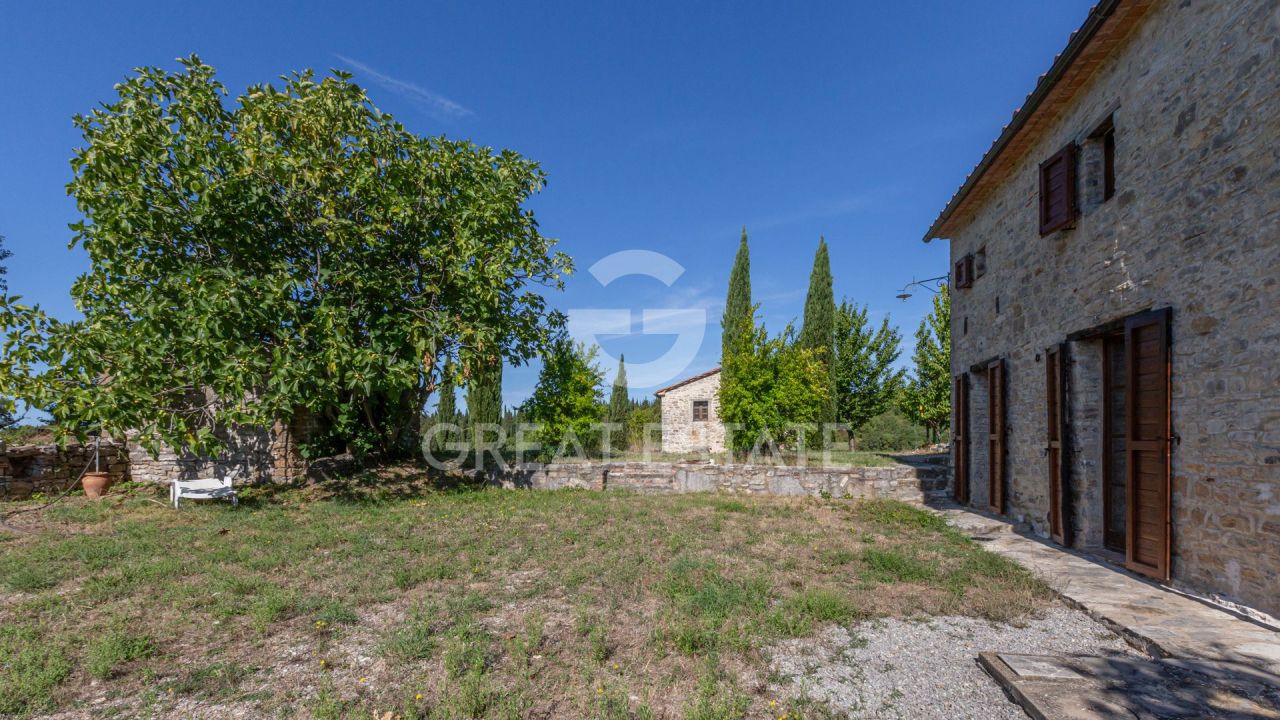 Casa en Montegabbione, Italia, 505.95 m² - imagen 8