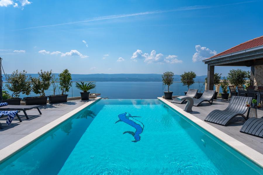 Villa in Omis, Croatia, 700 m² - picture 1