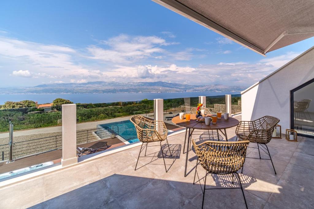 Villa on Brac, Croatia, 96 m² - picture 5