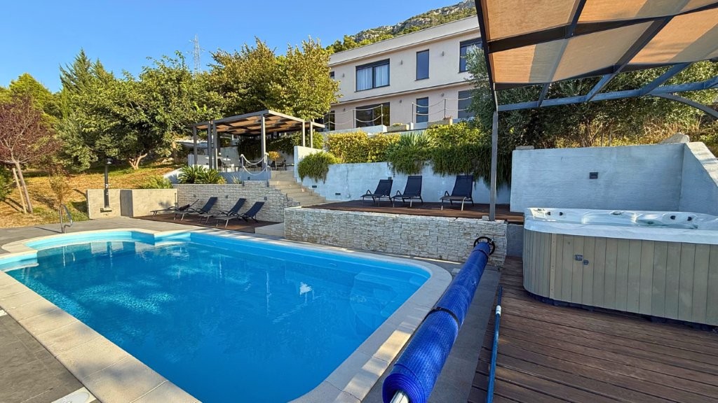 Villa à Split, Croatie, 355 m² - image 16