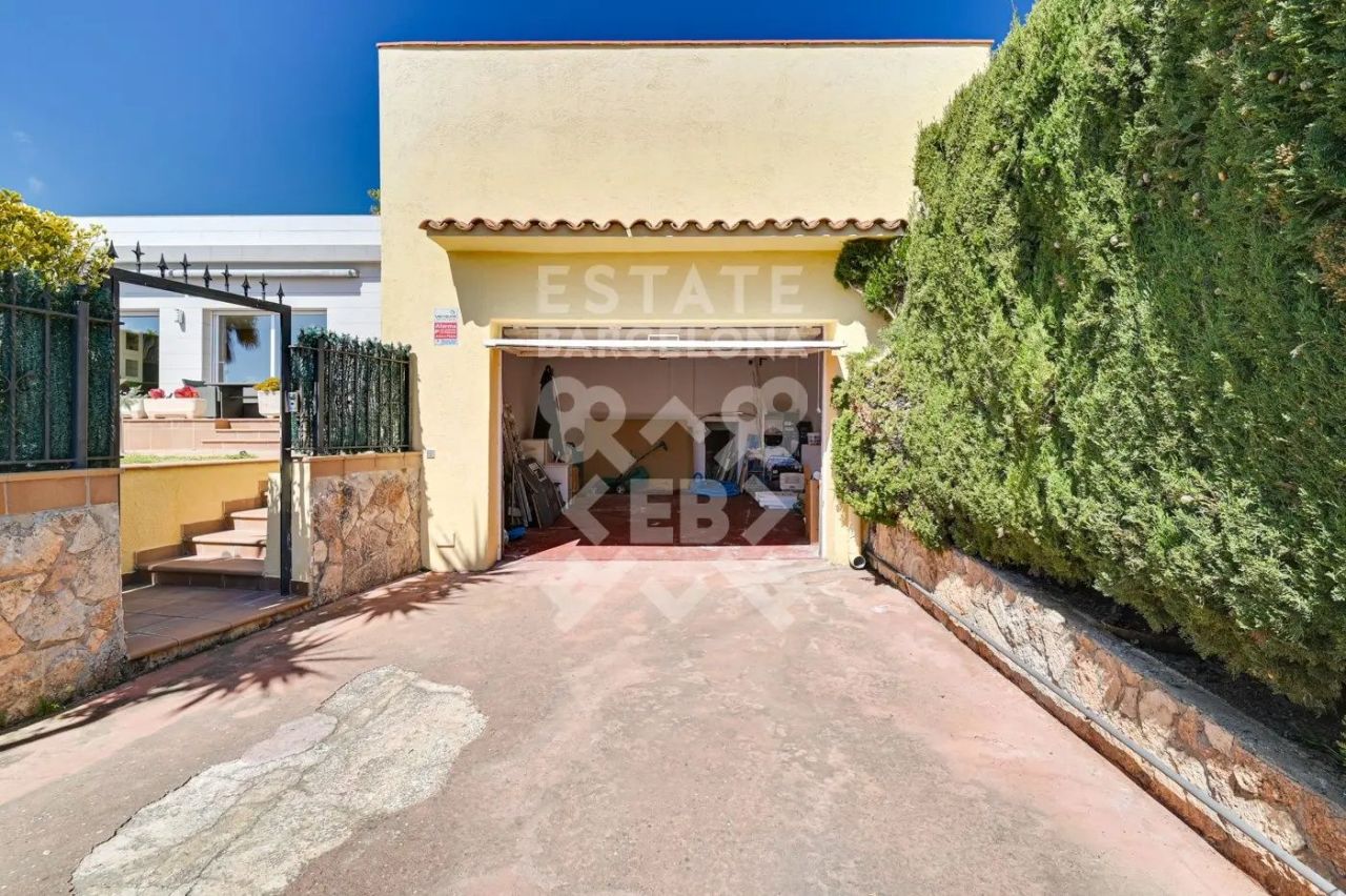 Villa à Lloret de Mar, Espagne, 224 m² - image 17