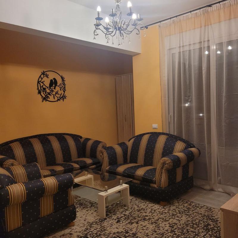 Piso Ilino, Montenegro, 46 m² - imagen 1