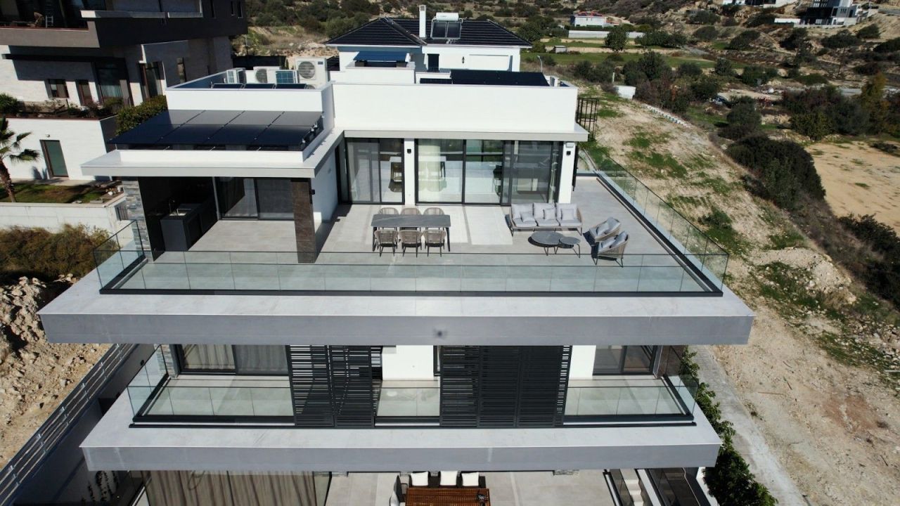 Villa a Limassol, Cipro, 590 m² - foto 2