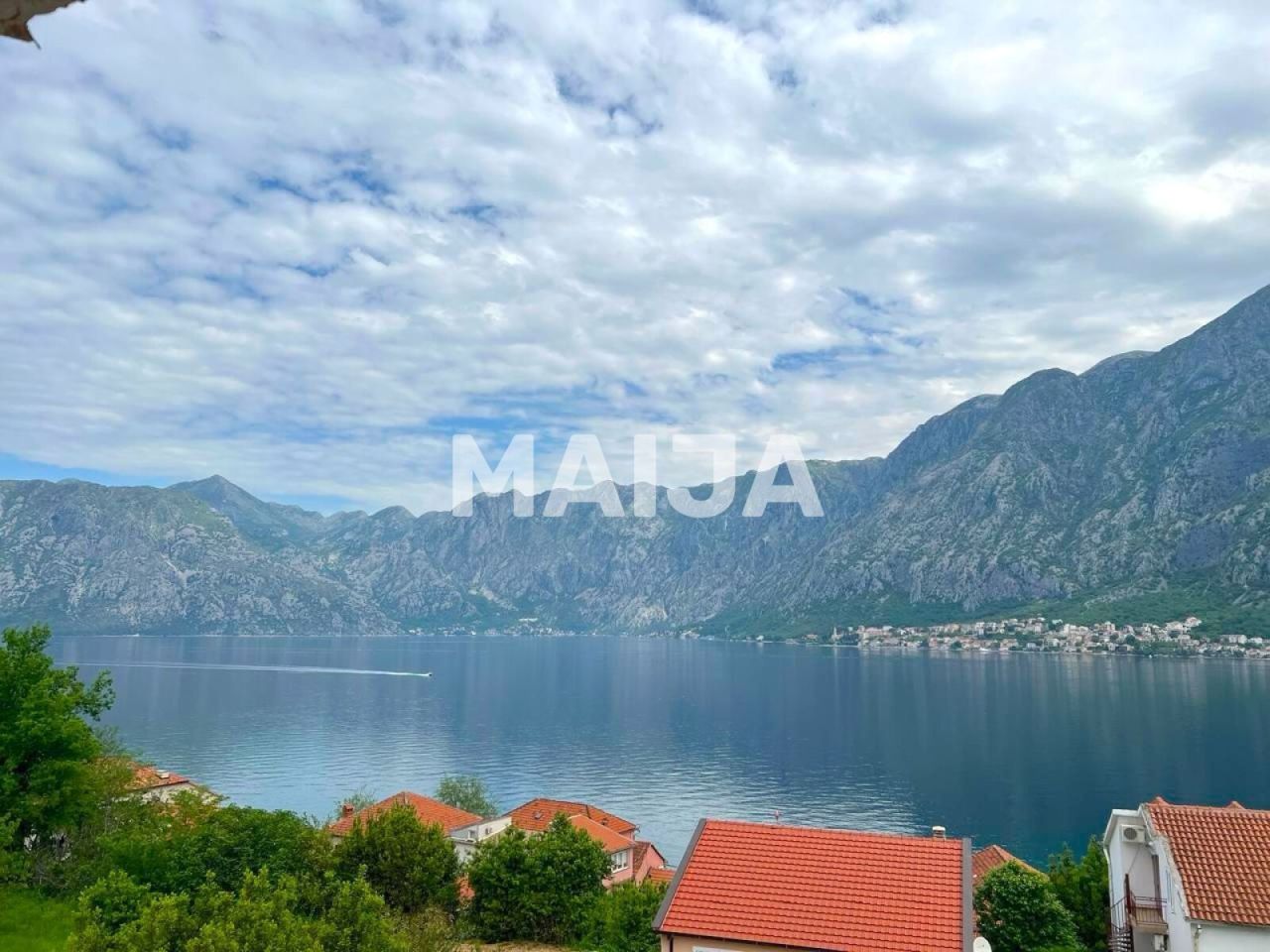 Casa en Kotor, Montenegro, 28 m² - imagen 1