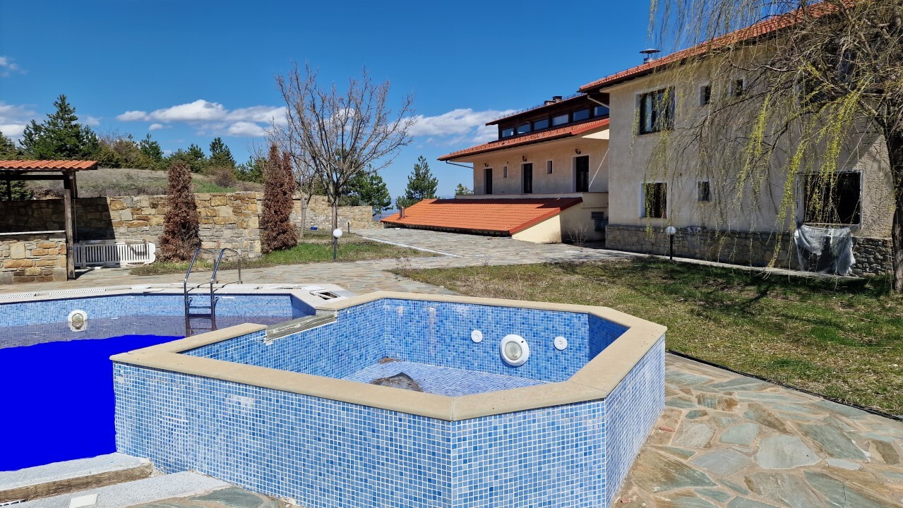 Hotel en Grevena, Grecia, 3 219 m² - imagen 11