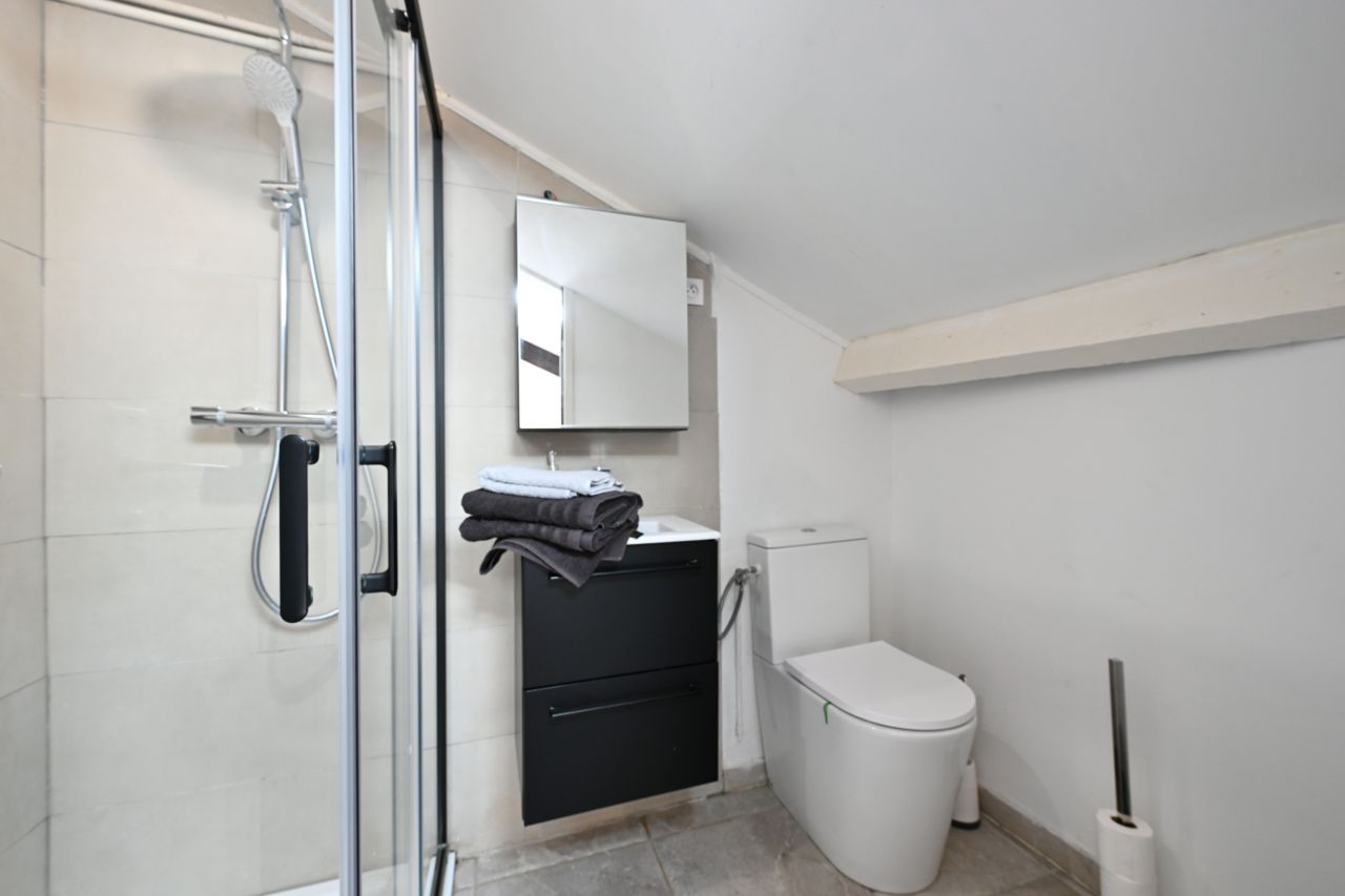 Flat in Cannes, France, 86 m² - picture 16