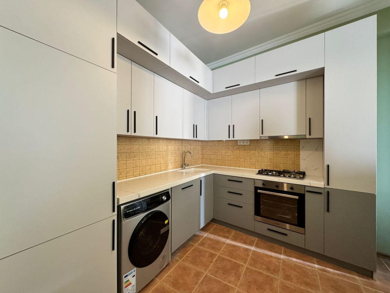 Wohnung in Tiflis, Georgien, 132 m² - Foto 2