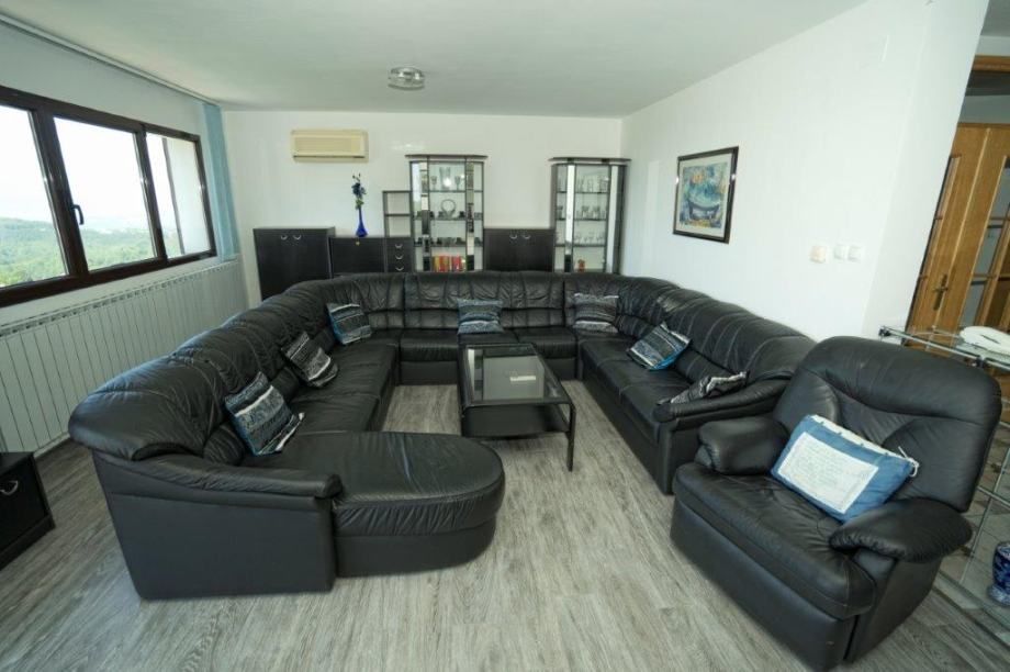 Villa Viškovo, Croacia, 476 m² - imagen 2