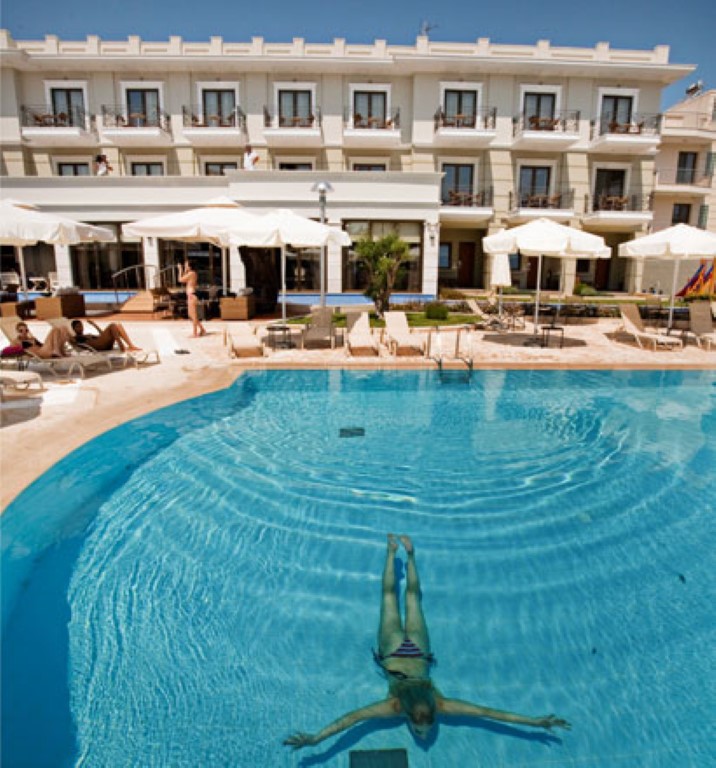 Hotel in Paralia, Greece, 2 500 m² - picture 1