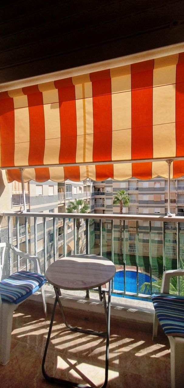 Flat in Torrevieja, Spain, 59 m² - picture 3