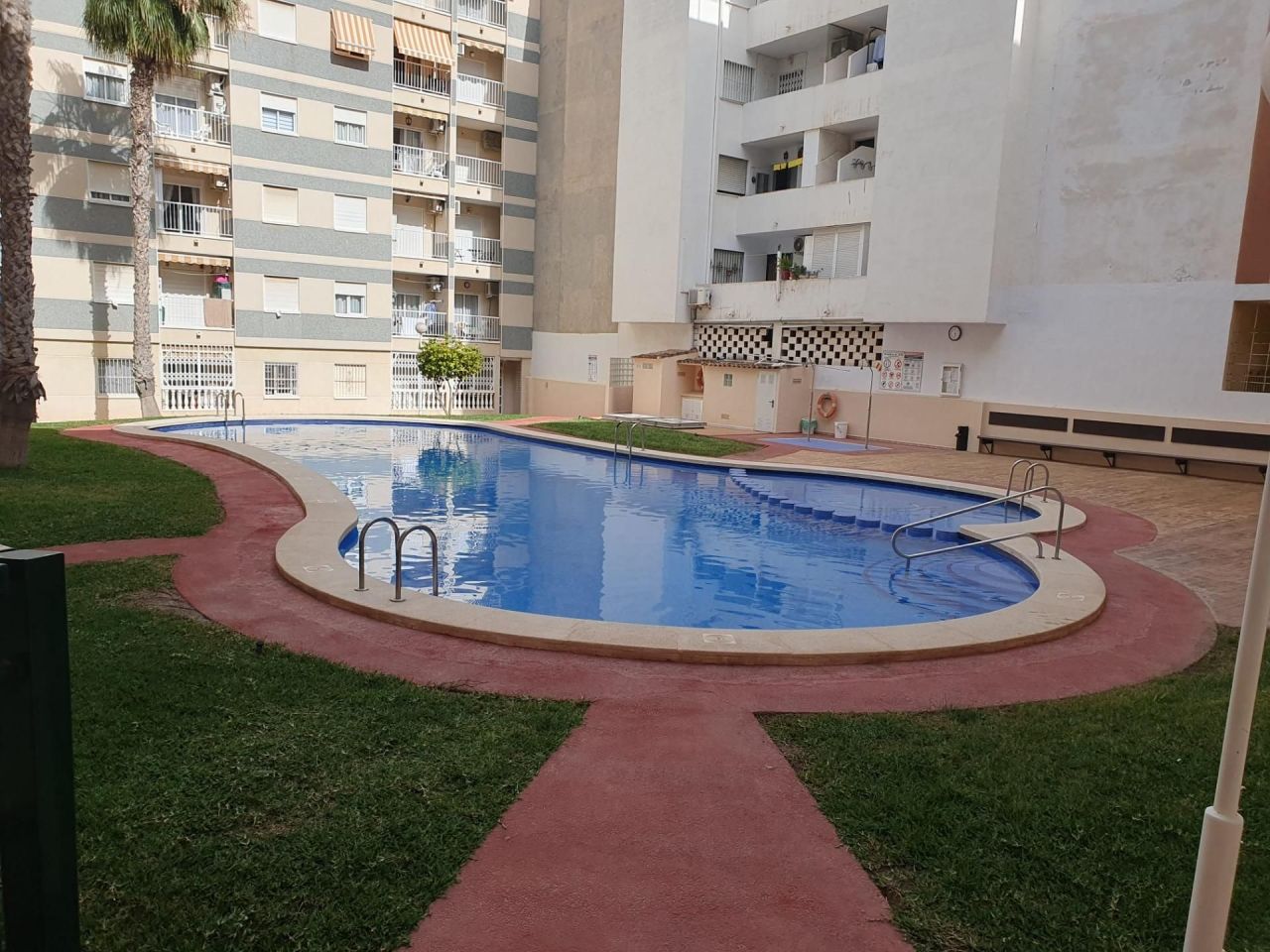 Flat in Torrevieja, Spain, 59 m² - picture 11