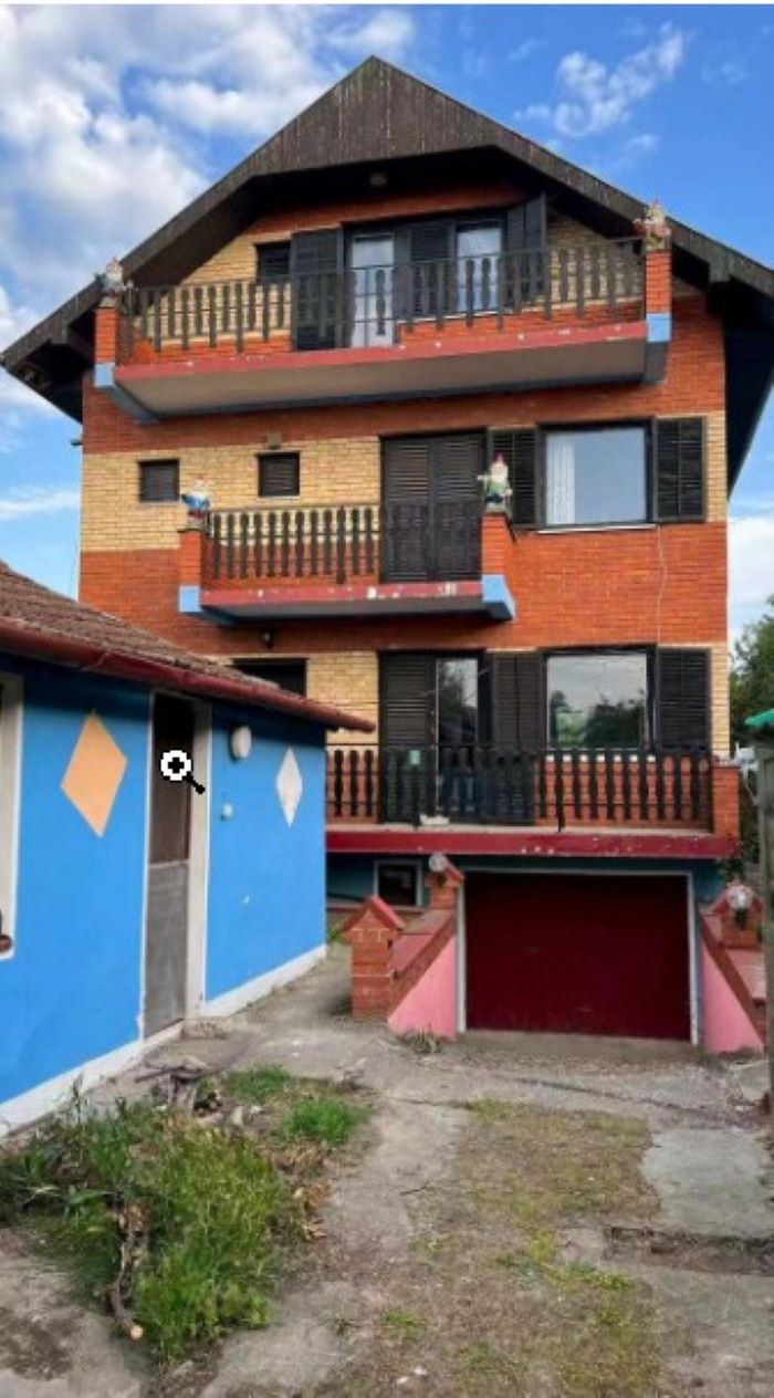 Maison à Subotica, Serbie, 320 m² - image 2