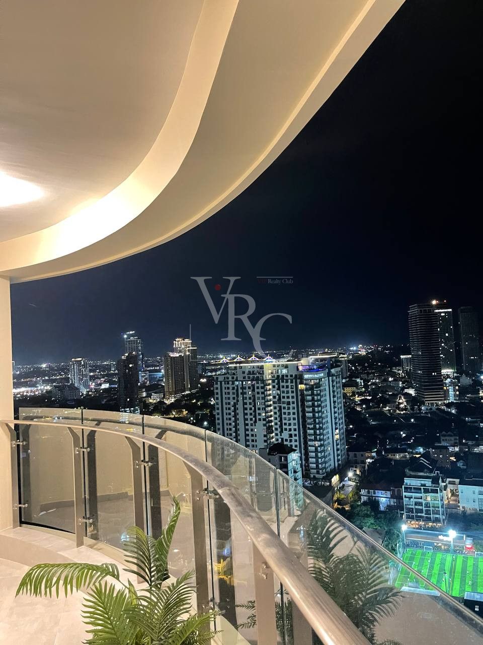 Flat in Phnom Penh, Cambodia, 72 m² - picture 2