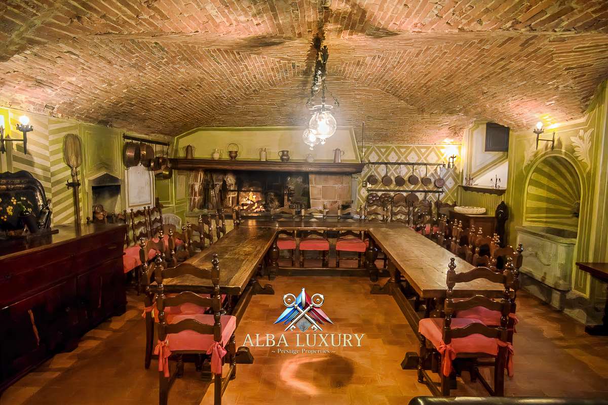 Villa in Pistoia, Italien, 1 500 m² - Foto 10