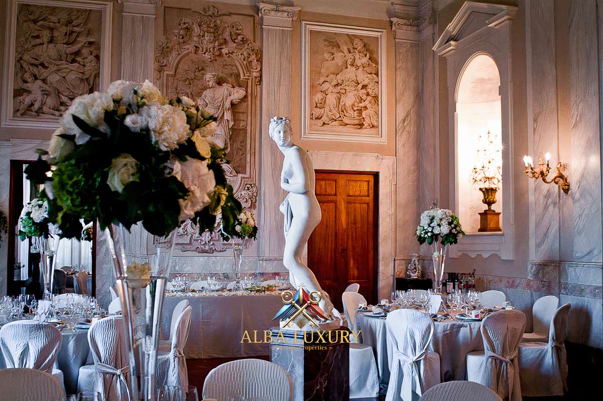 Villa in Pistoia, Italien, 1 500 m² - Foto 12