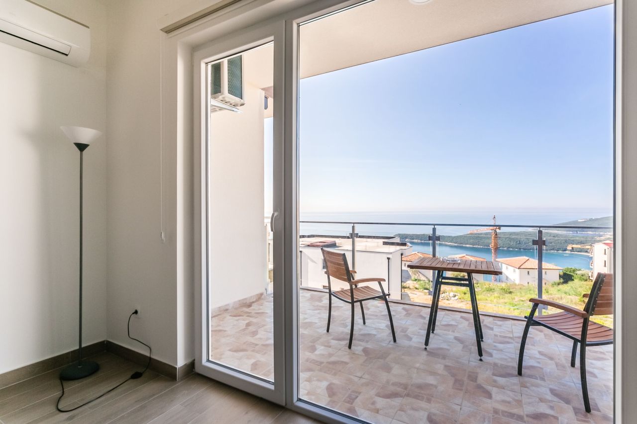 Appartamenti a Budva, Montenegro, 77 m² - foto 1