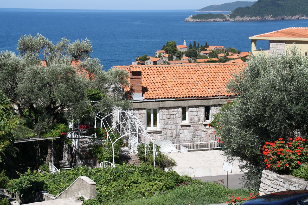 Appartamenti a Sveti Stefan, Montenegro, 60 m² - foto 1