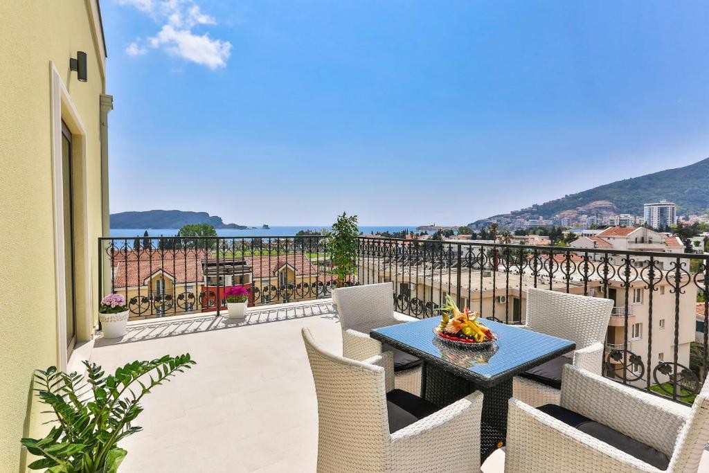 Hotel in Budva, Montenegro, 1 200 m² - Foto 1