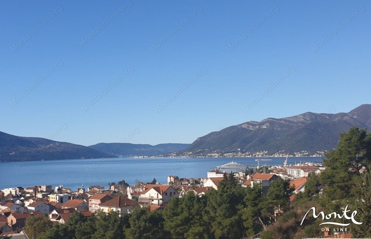 Villa in Tivat, Montenegro, 180 m² - picture 5