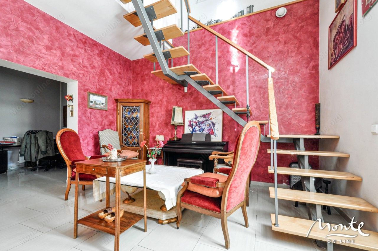 Villa a Tivat, Montenegro, 220 m² - foto 8