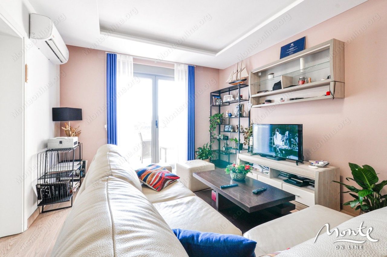 Appartement à Tivat, Monténégro, 54 m² - image 9