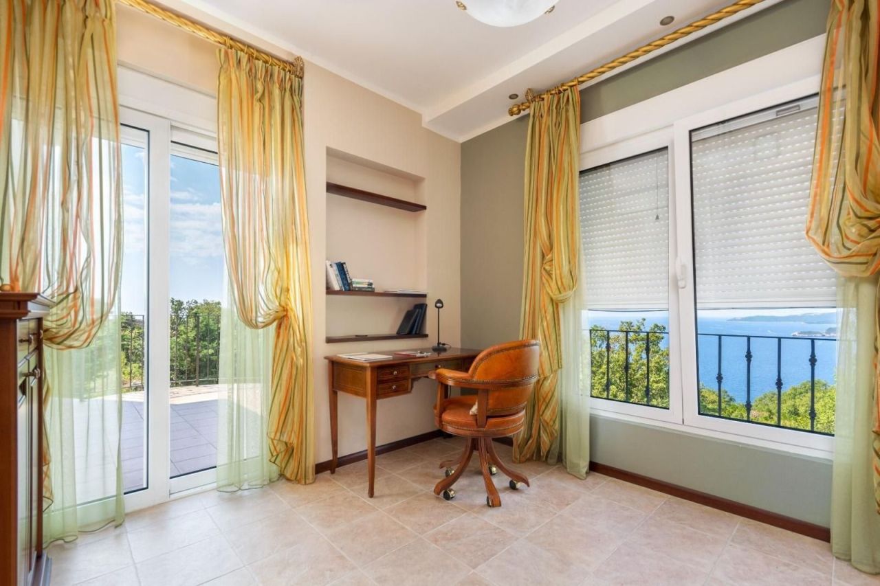 Villa in Rezevici, Montenegro, 414 m² - picture 12