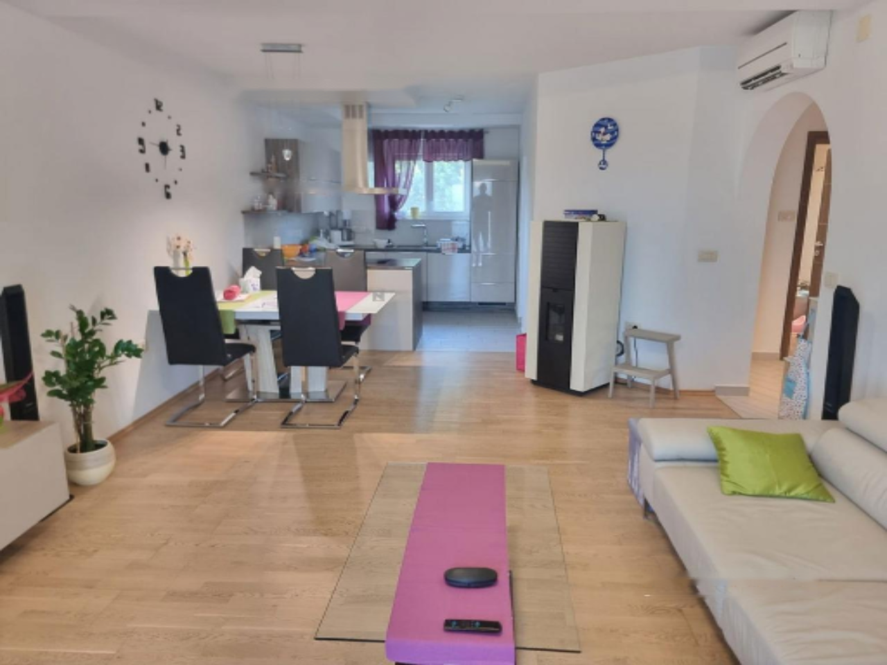 Appartamento a Isola, Slovenia, 108 m² - foto 1
