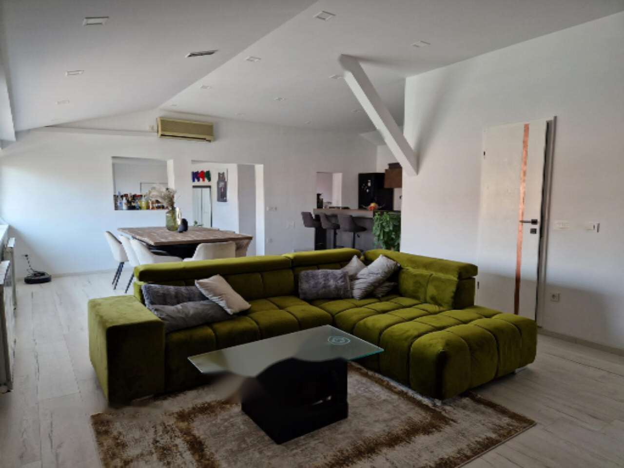 Piso en Koper, Eslovenia, 226 m² - imagen 1