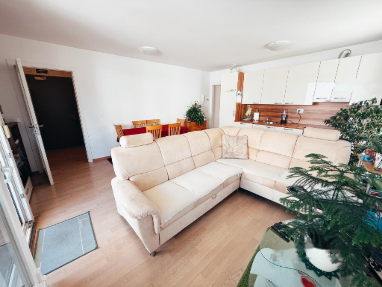 Appartamento a Kozina, Slovenia, 80 m² - foto 1