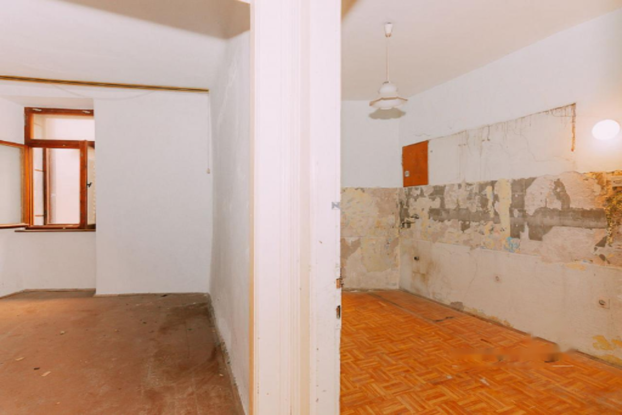 Flat in Piran, Slovenia, 39 m² - picture 1