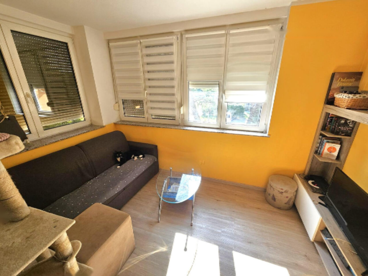 Piso en Koper, Eslovenia, 42 m² - imagen 1