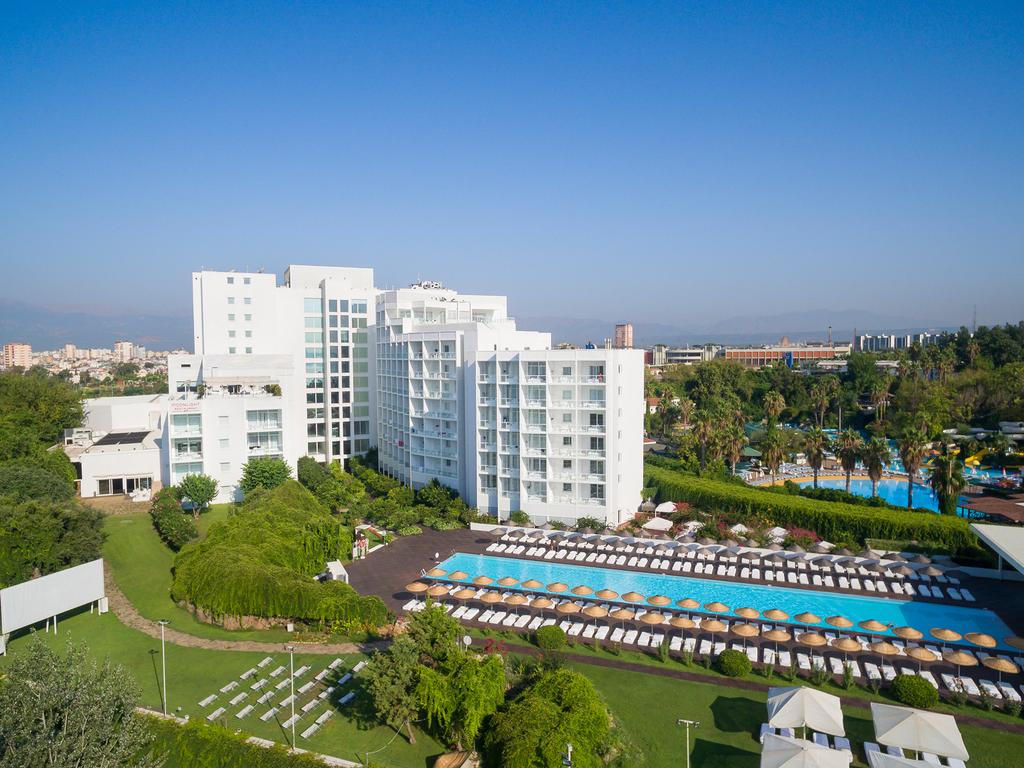 Hôtel à Antalya, Turquie, 16 000 m² - image 3