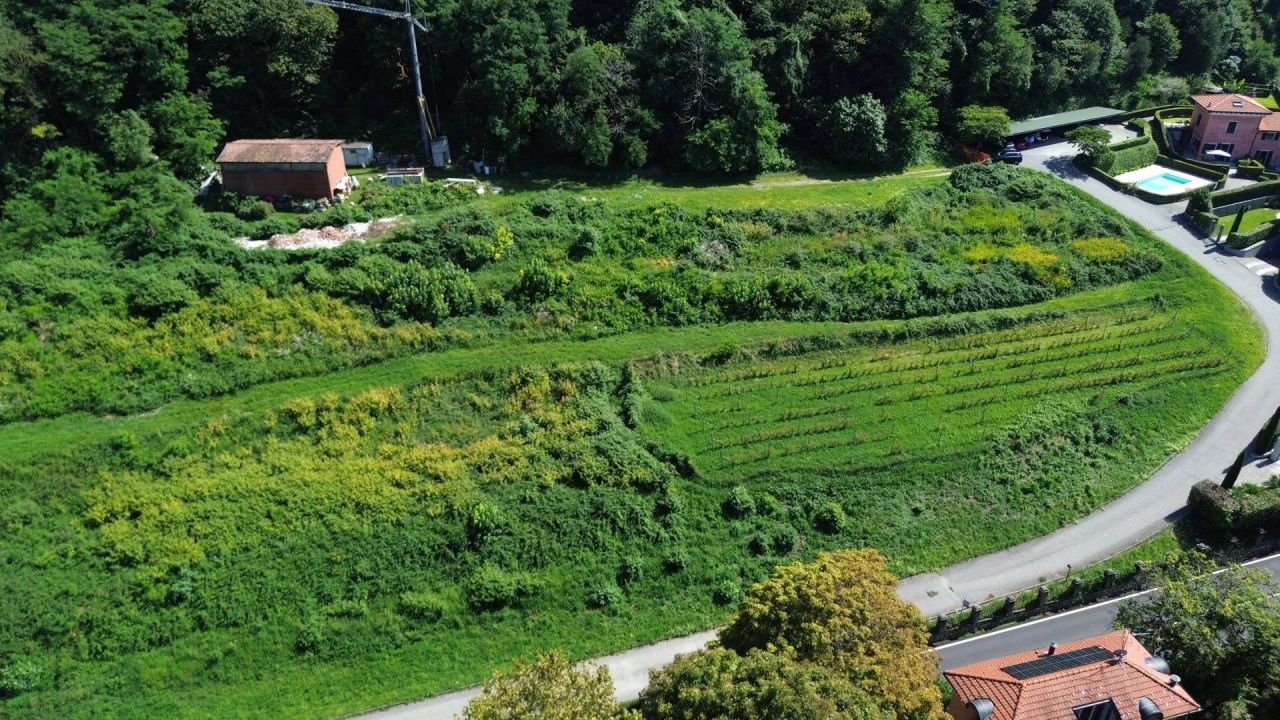 Terreno en Varese, Italia, 2 ha - imagen 6
