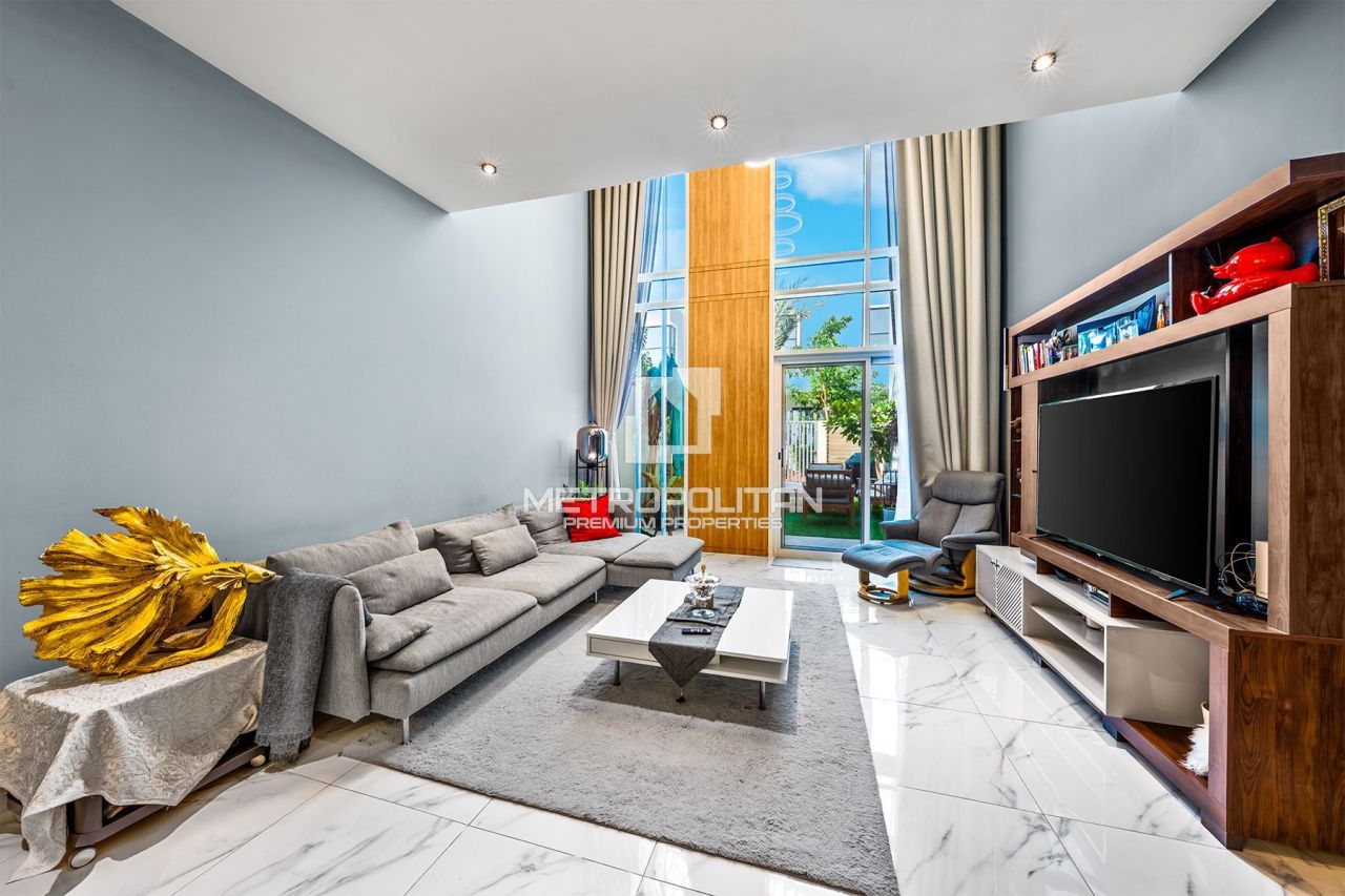 Townhouse a Dubai, EAU, 99 m² - foto 1