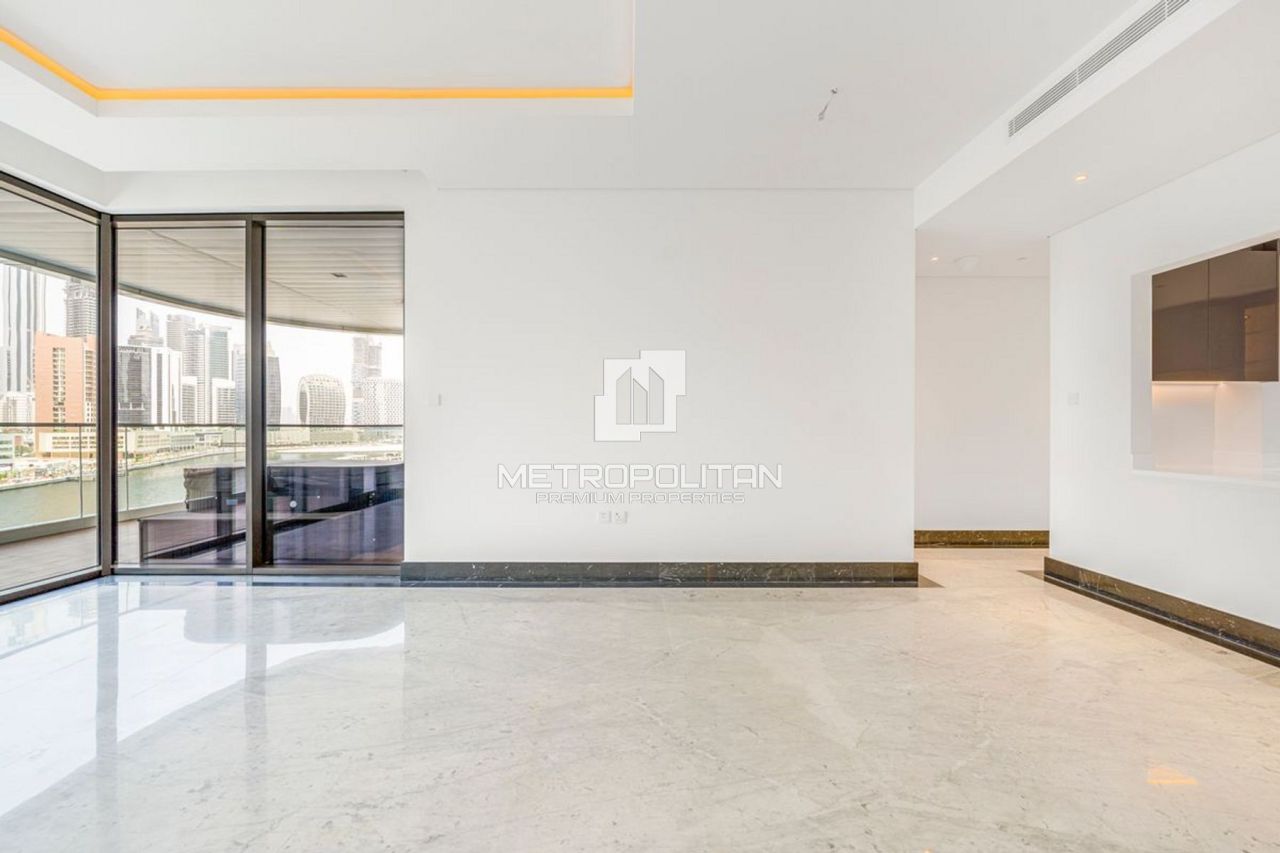 Bungalow a Dubai, EAU, 199 m² - foto 1