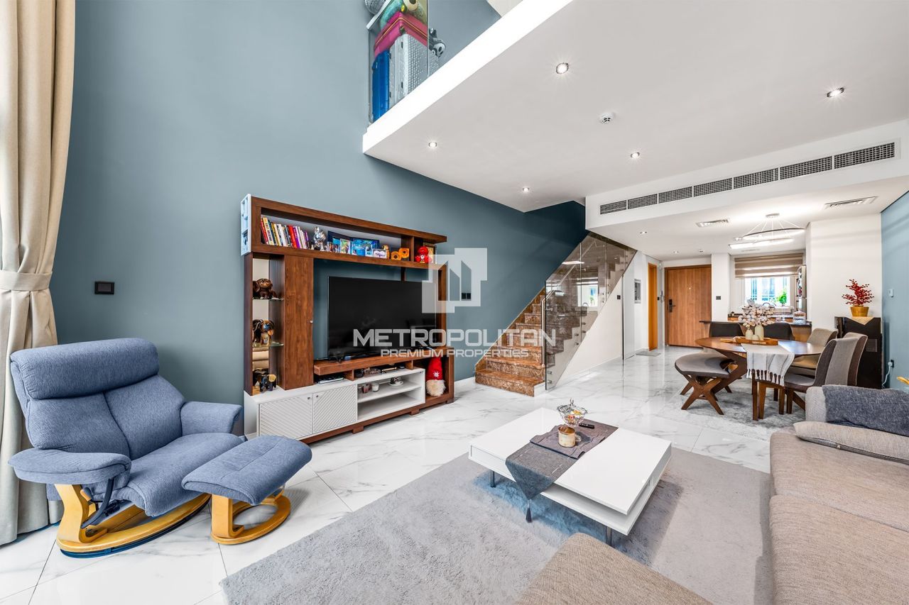 Maison urbaine à Dubaï, EAU, 124 m² - image 2