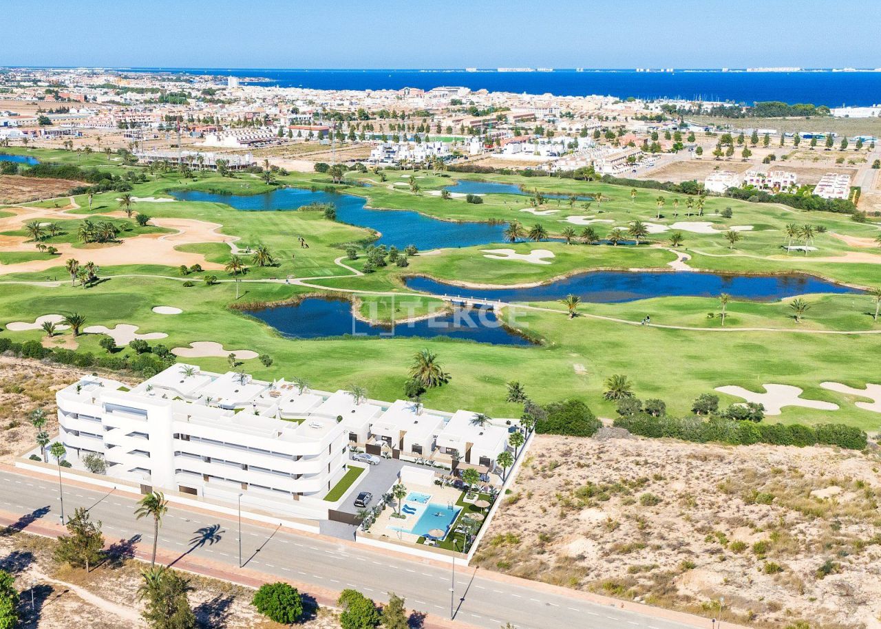 Apartment in Los Alcázares, Spanien, 104 m² - Foto 1